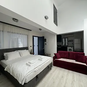 Savcibey Building Апартаменты